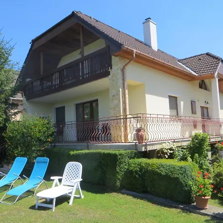 Vadvirag Apartment Csopak